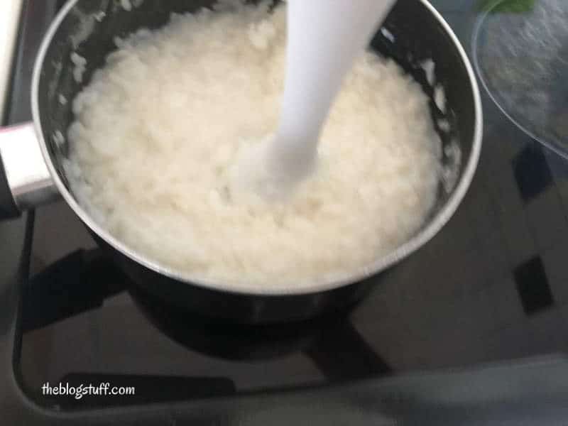 Blending the rice with a blender