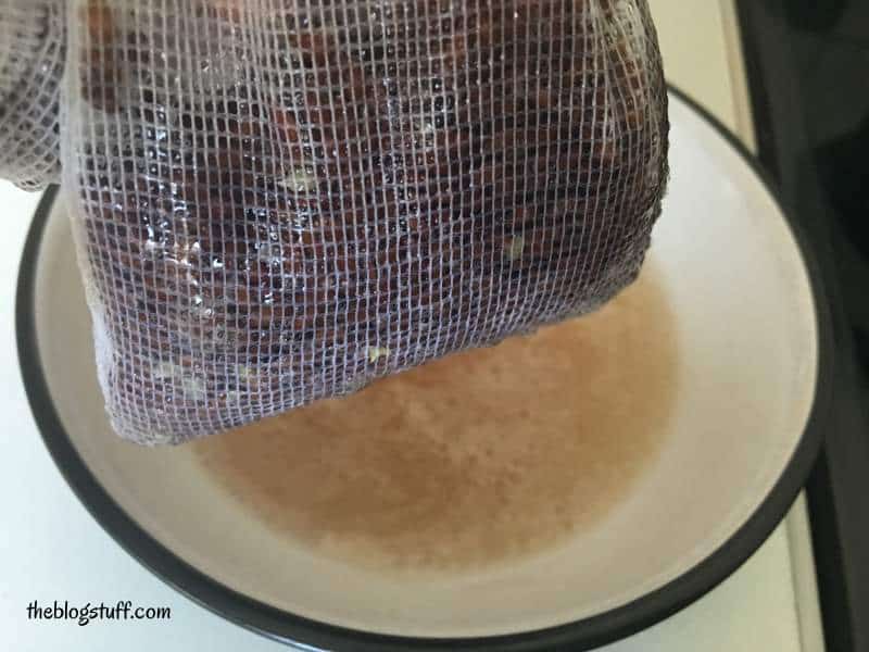 Flaxseeds in a laundry bag