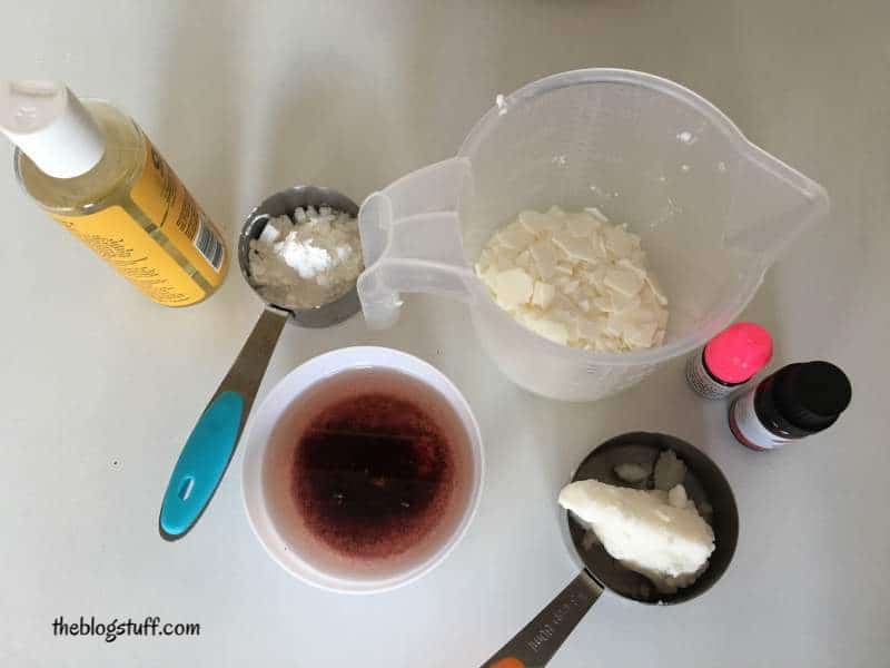 Ingredients to make lotion bar without beeswax