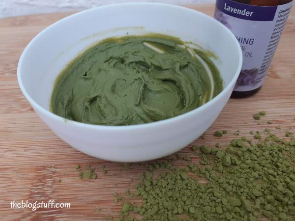 Homemade green tea Matcha powder mask