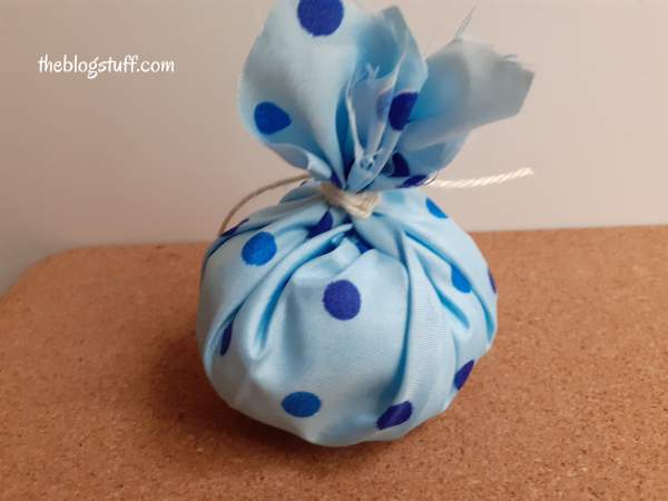 diy scented bags for drawers