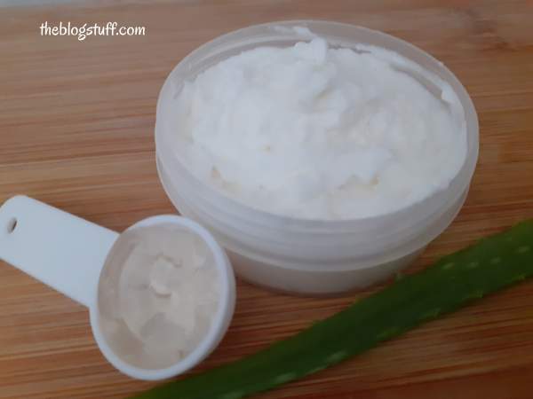 DIY Aloe Vera Moisturizer