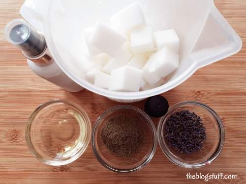 Pour and Melt lavender soap ingredients