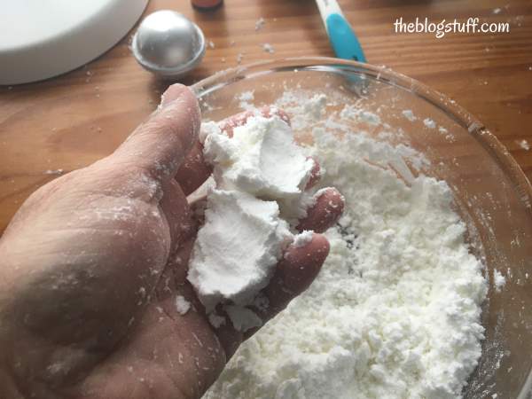 diy bath bombs sand