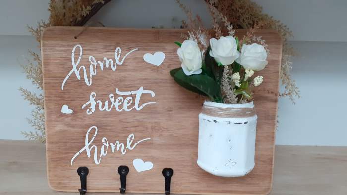 diy wood sign sconce mason jar