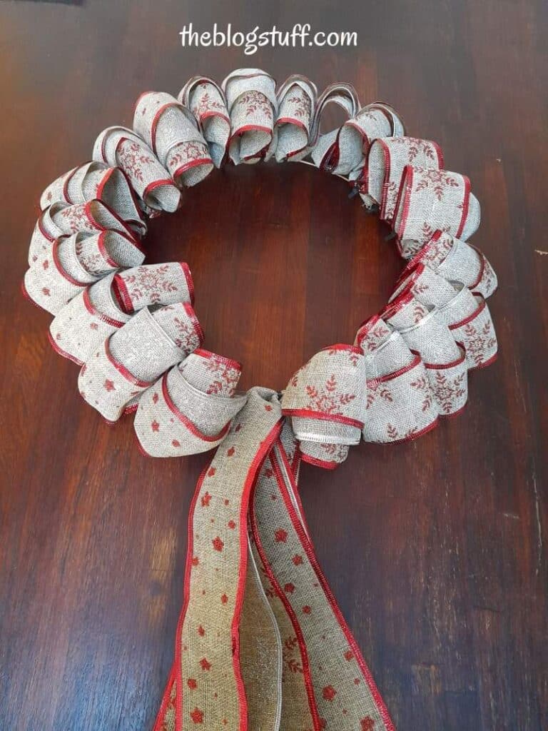 DIY Christmas ribbon wreath