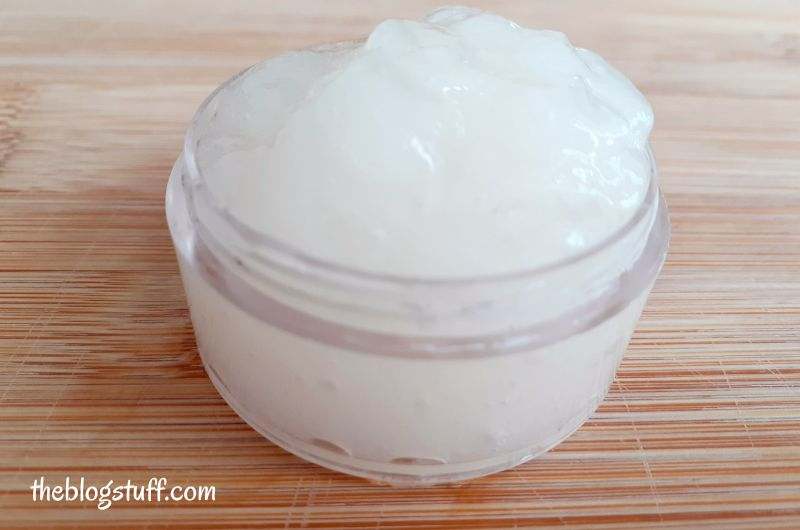 Homemade split ends serum