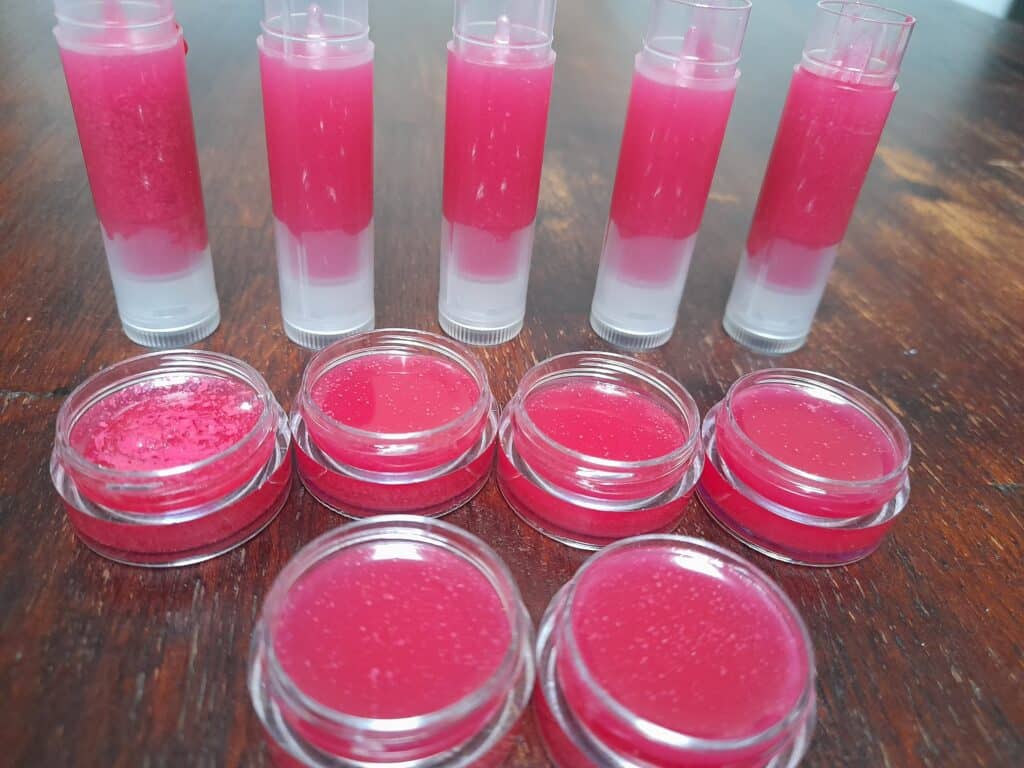 Pink DIY lip balm without beeswax