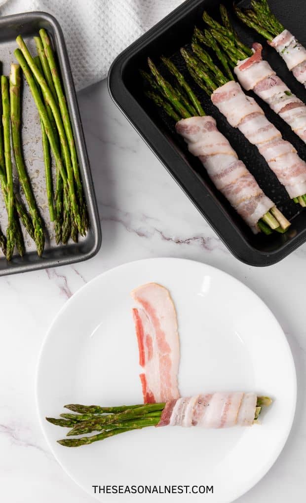Asparagus bundles wrapped in bacon