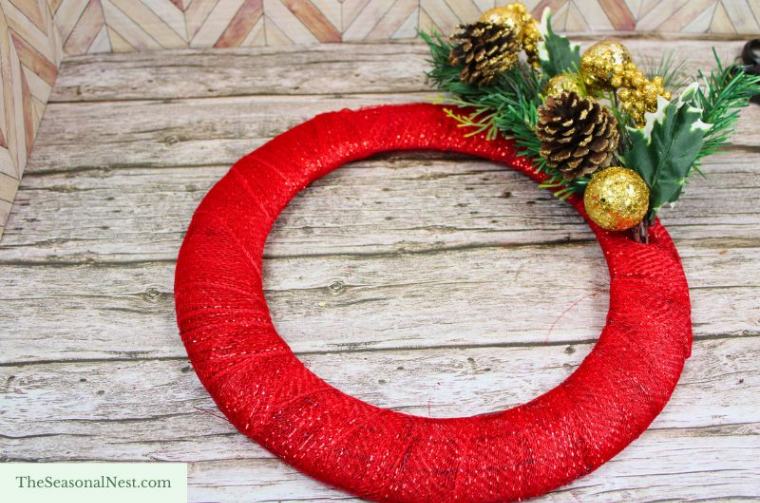 easy christmas wreath step by step