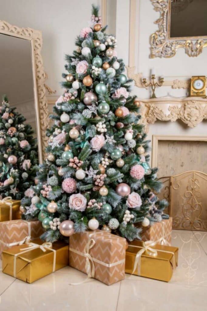 floral christmas tree decor