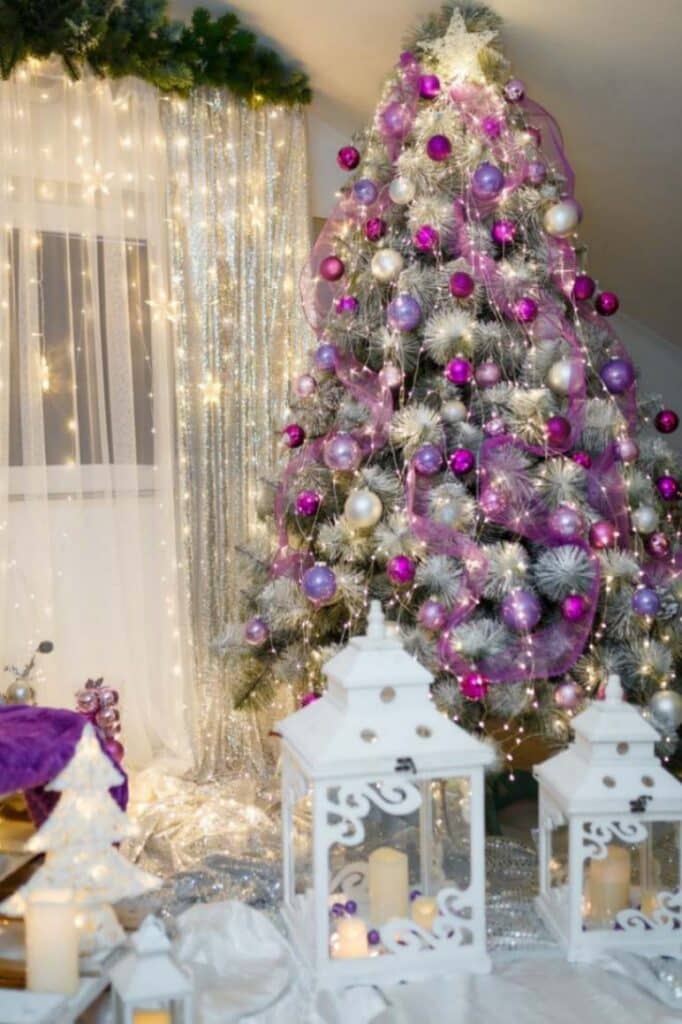 purple christmas tree decoration